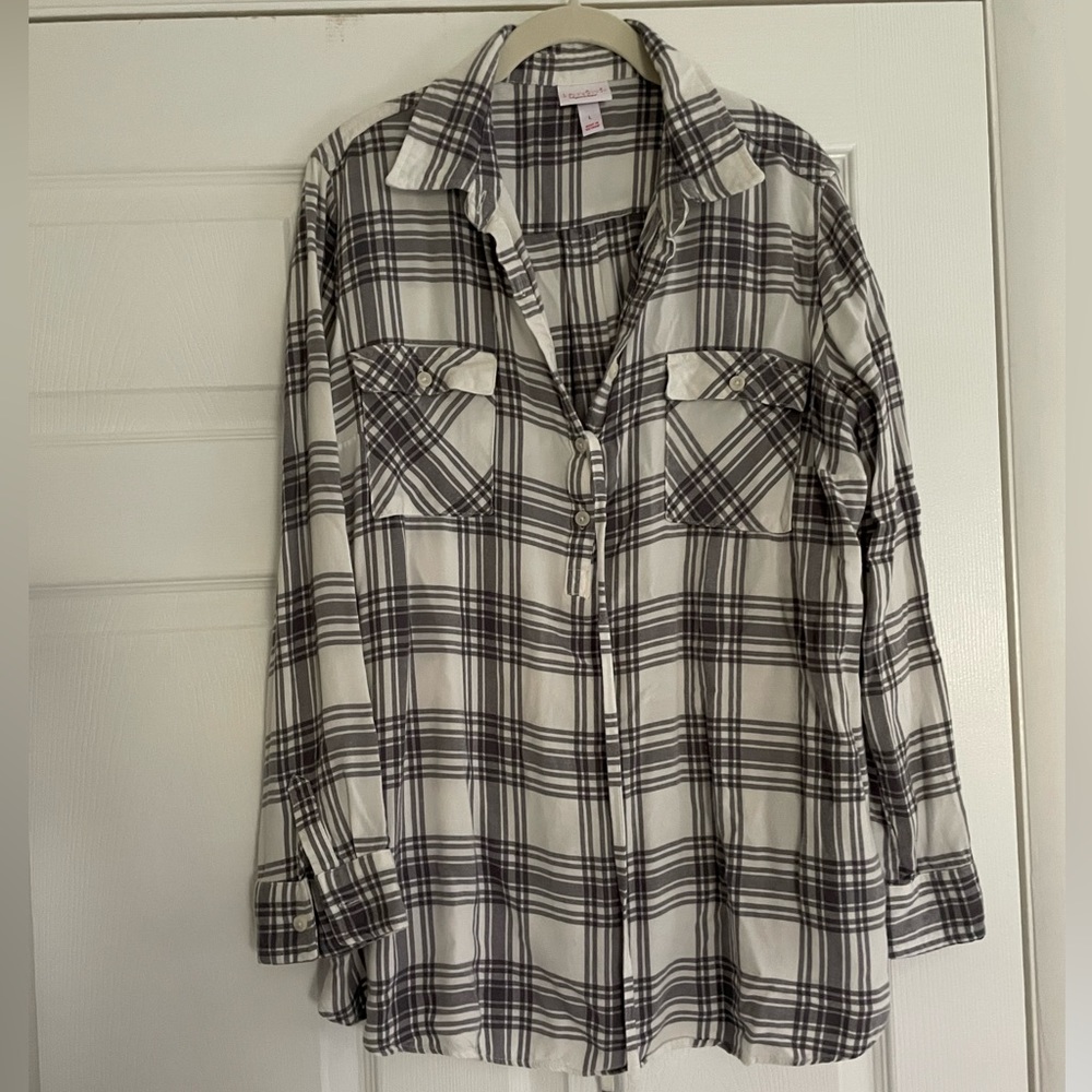 Isabel Maternity by Ingrid & Isabel maternity plaid top